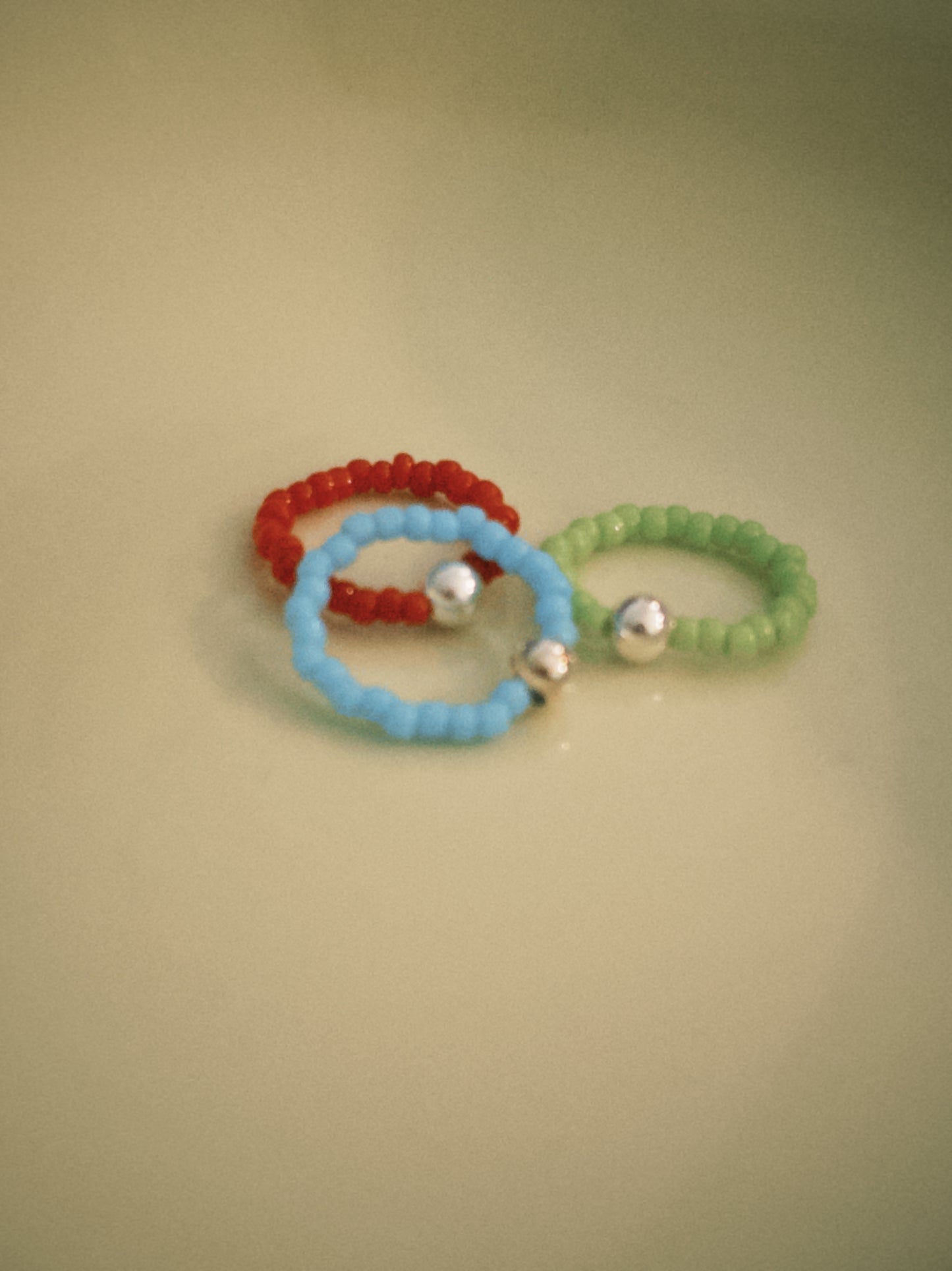 Mini Silver Point Bead Ring